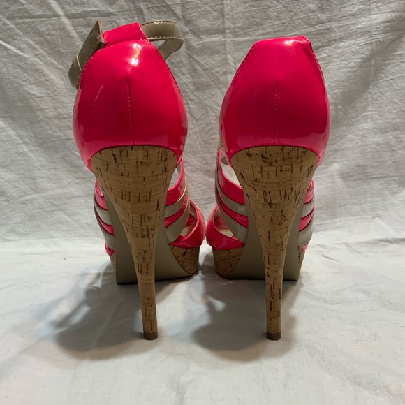 Guess strappy heels - Picture 5 of 8